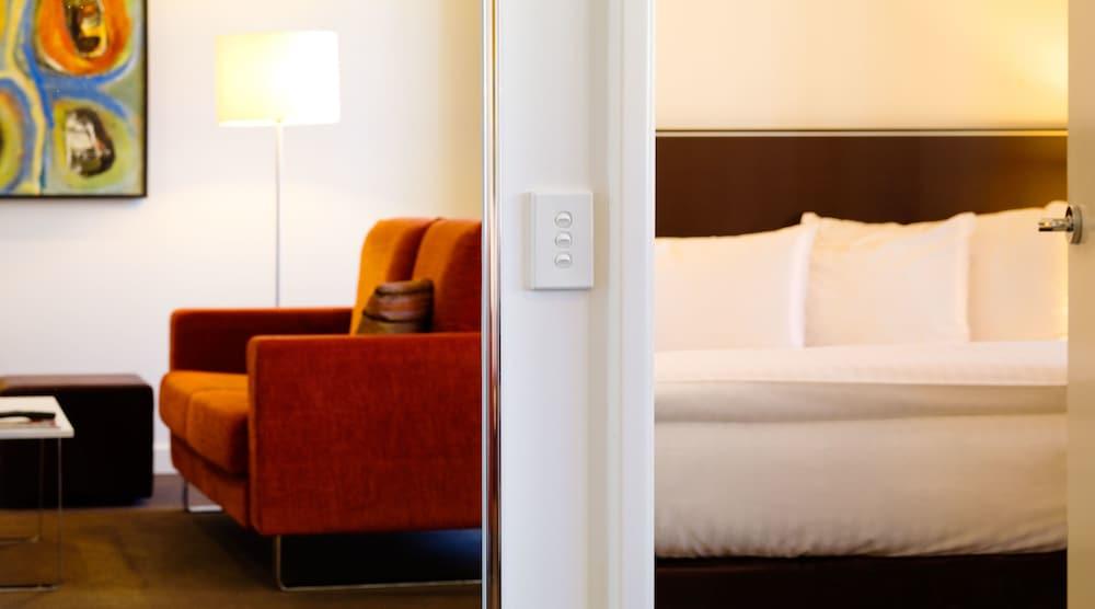 Adina Apartment Hotel Perth Barrack Plaza Екстериор снимка