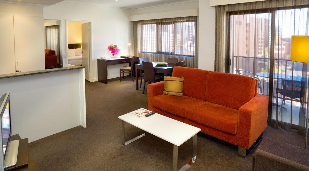 Adina Apartment Hotel Perth Barrack Plaza Екстериор снимка