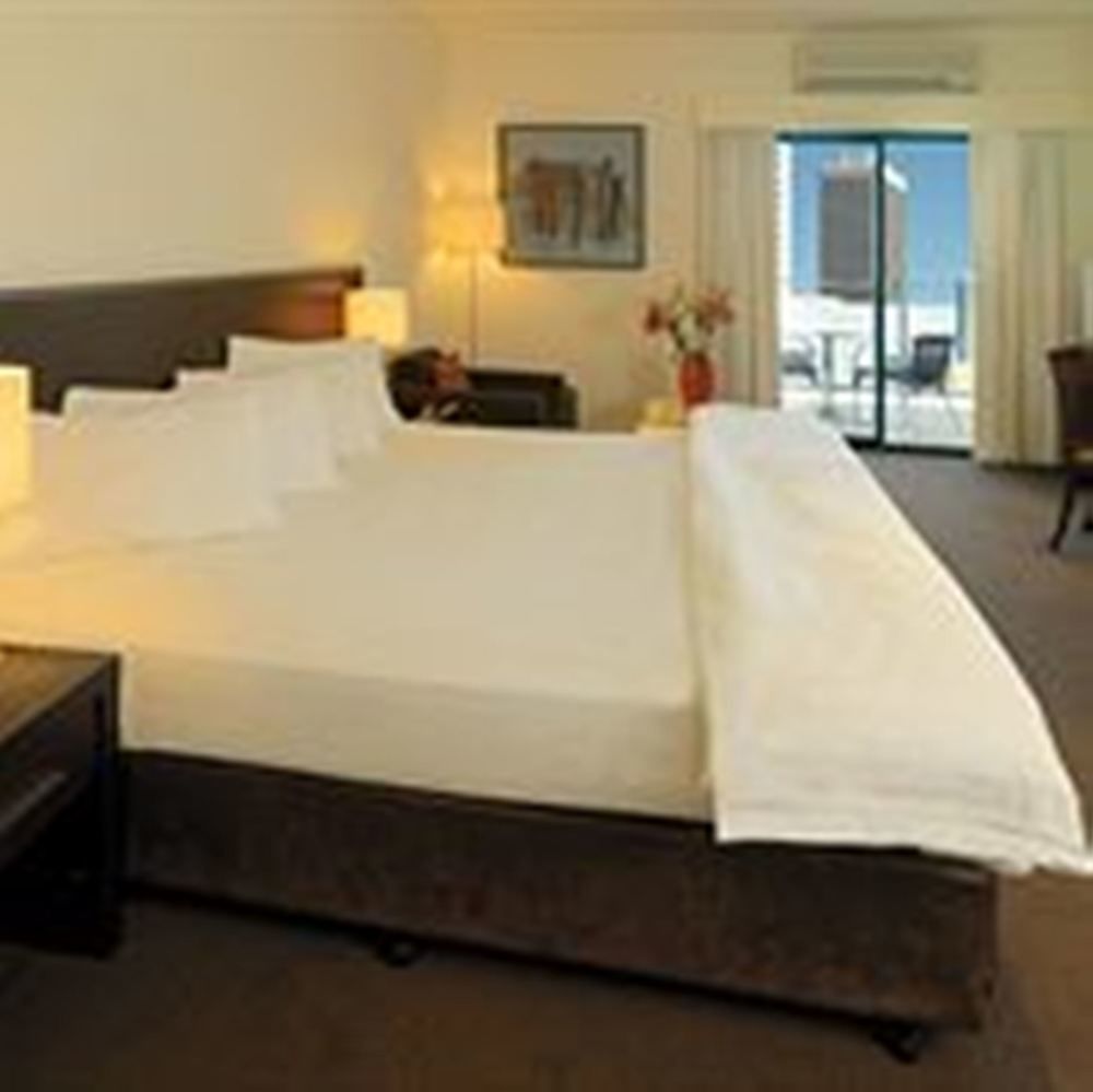 Adina Apartment Hotel Perth Barrack Plaza Екстериор снимка